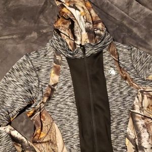 NWT Legendary whitetails agility jacket